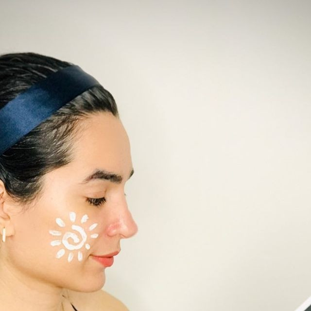 بی رنگ (فاقد چربی)