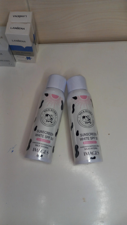 اسپری ضدآفتاب روشن کننده شیرگاو